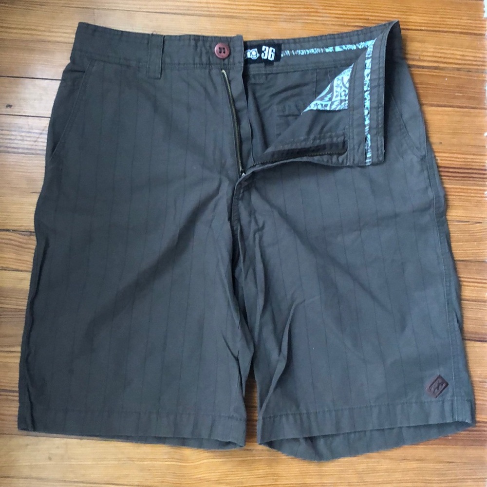 Men’s Billabong Shorts, size 36. Like new.
